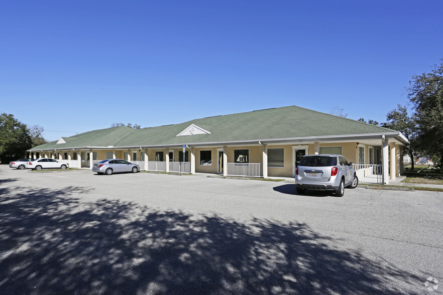 40 Sarasota Center Blvd, Sarasota, FL for lease - Building Photo - Image 1 of 6