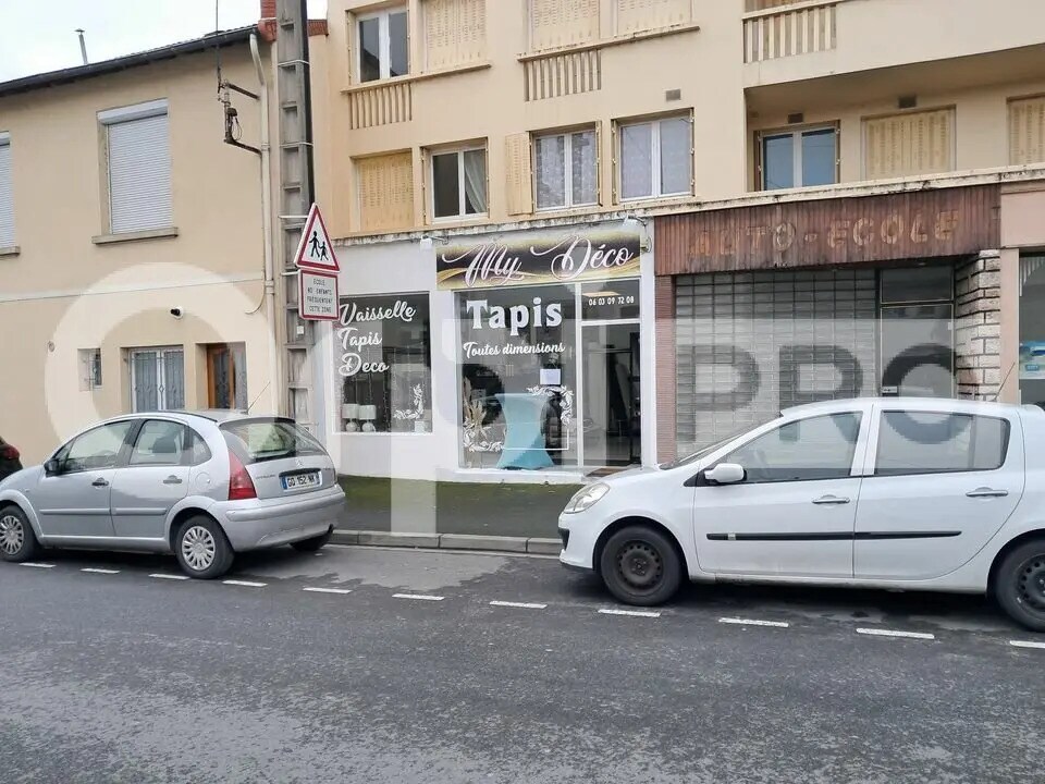 Retail in Montluçon for sale Building Photo- Image 1 of 9