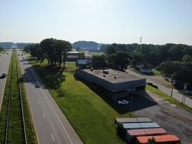 2216 Dunmore Ct, High Point NC - Warehouse