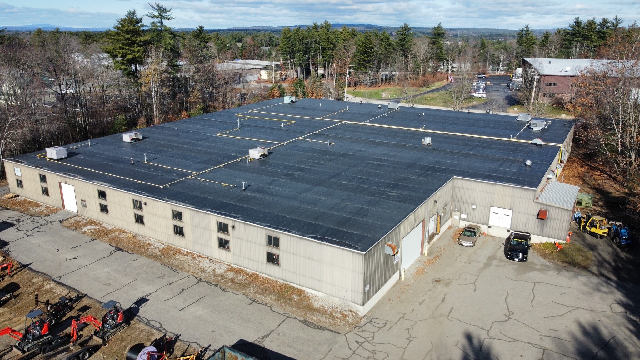 340 Commerce Way, Pembroke, NH for sale Building Photo- Image 1 of 6