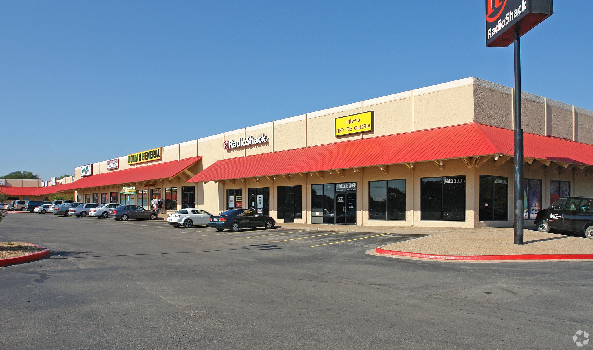 5700-5730 Manchaca Rd, Austin, TX for lease Primary Photo- Image 1 of 8