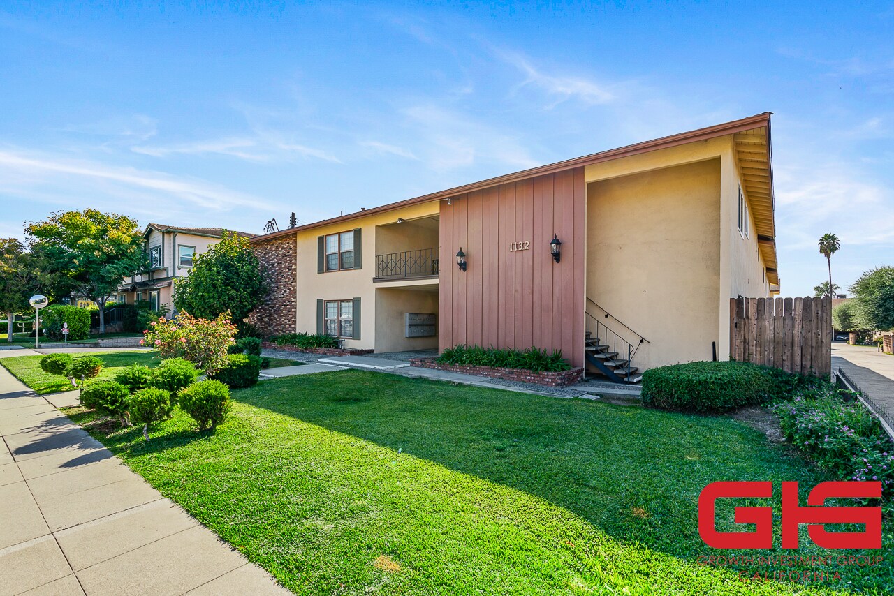 1132 W Duarte Rd, Arcadia, CA 91007