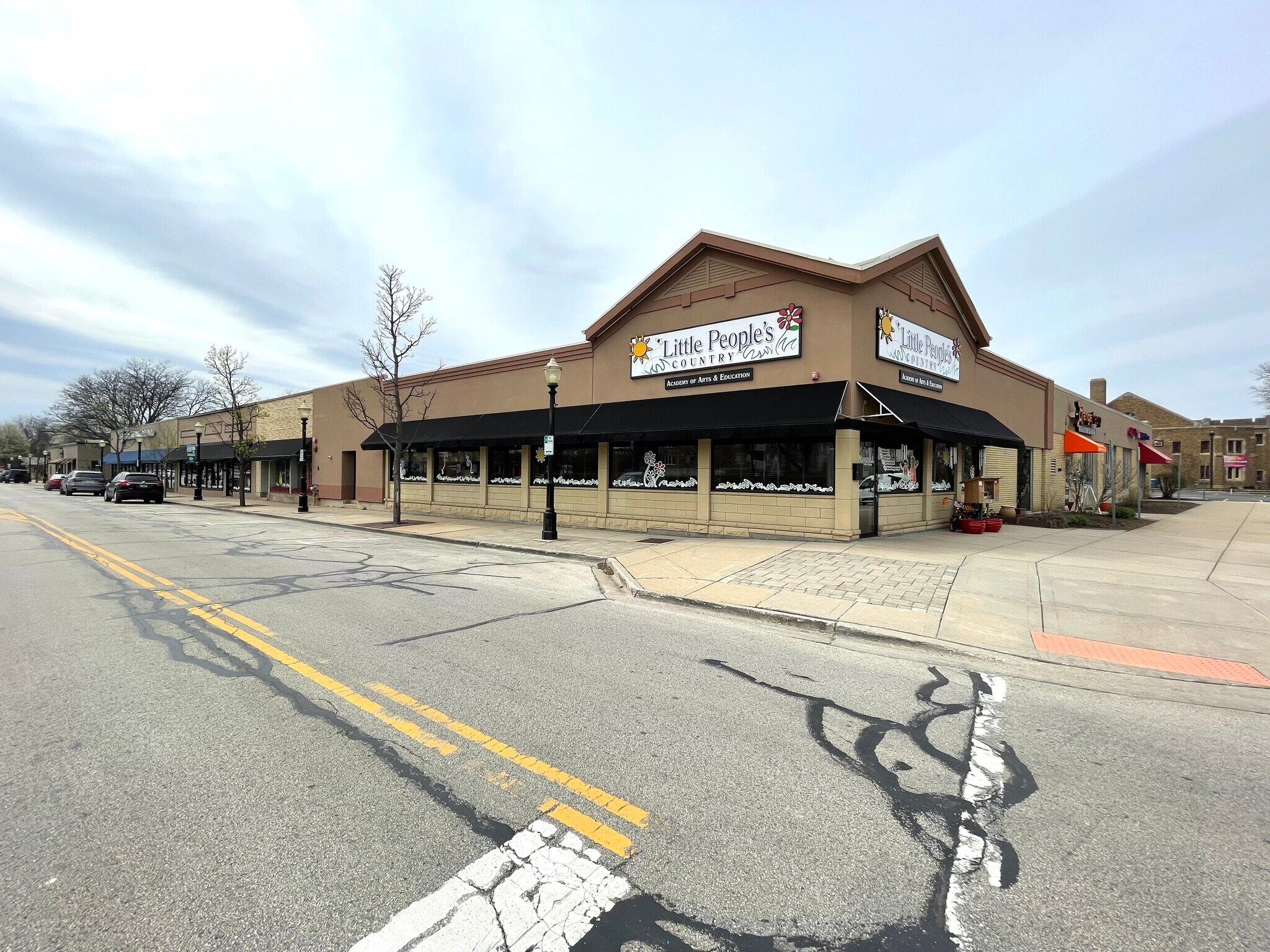 201-309 W Hillgrove Ave, La Grange, IL for sale Building Photo- Image 1 of 1