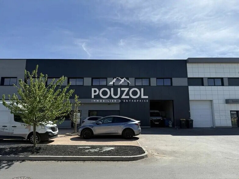 Flex in Clermont-Ferrand for lease - Building Photo - Image 1 of 10