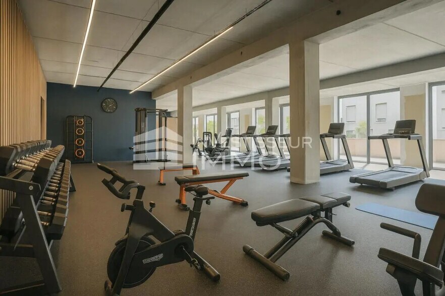 Office in Avon for lease - Building Photo - Image 1 of 15