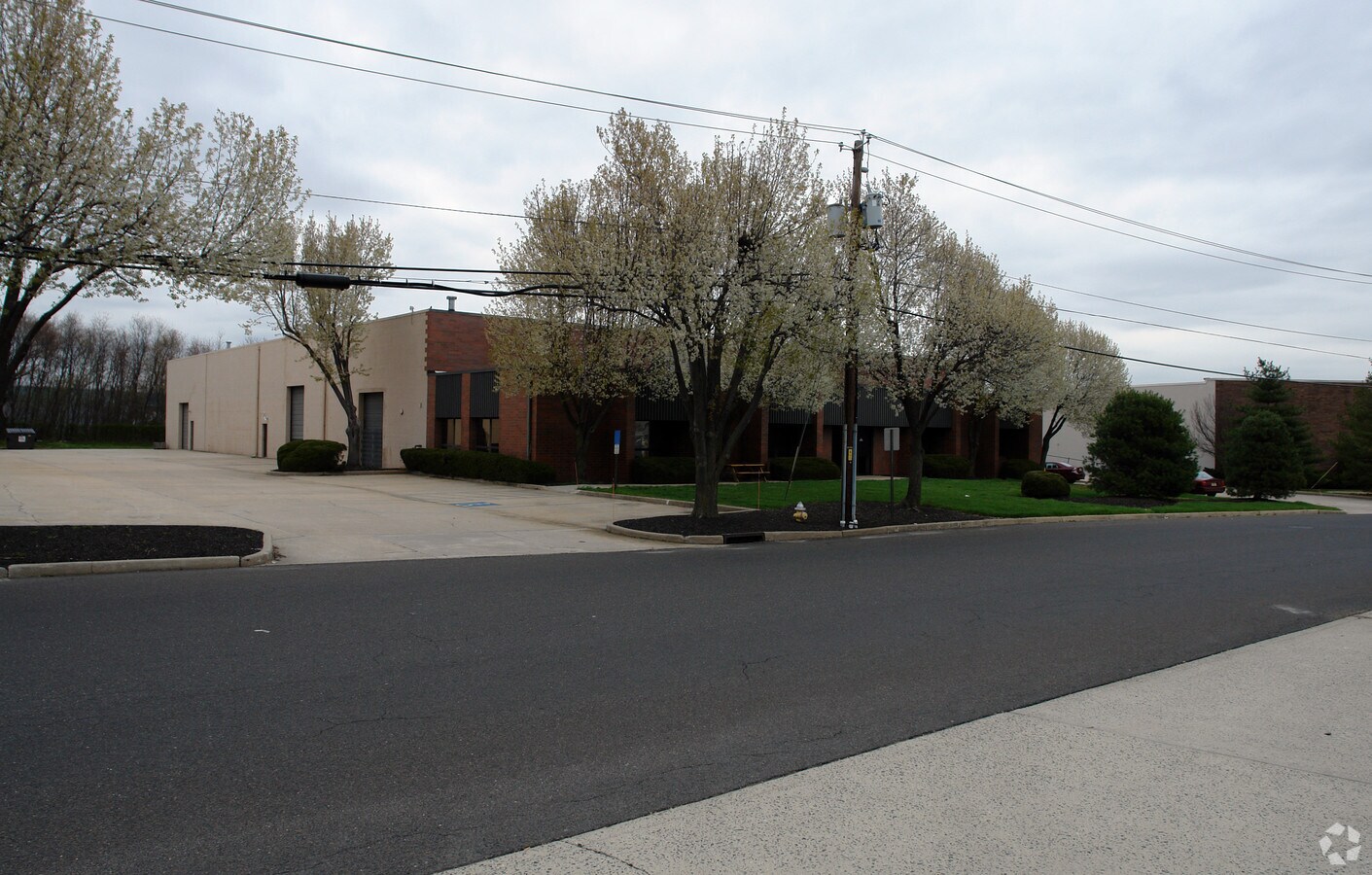 1145 Thomas Busch Memorial Hwy, Pennsauken, NJ 08110