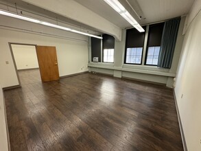 143-147 Essex St, Haverhill, MA for lease Interior Photo- Image 2 of 3