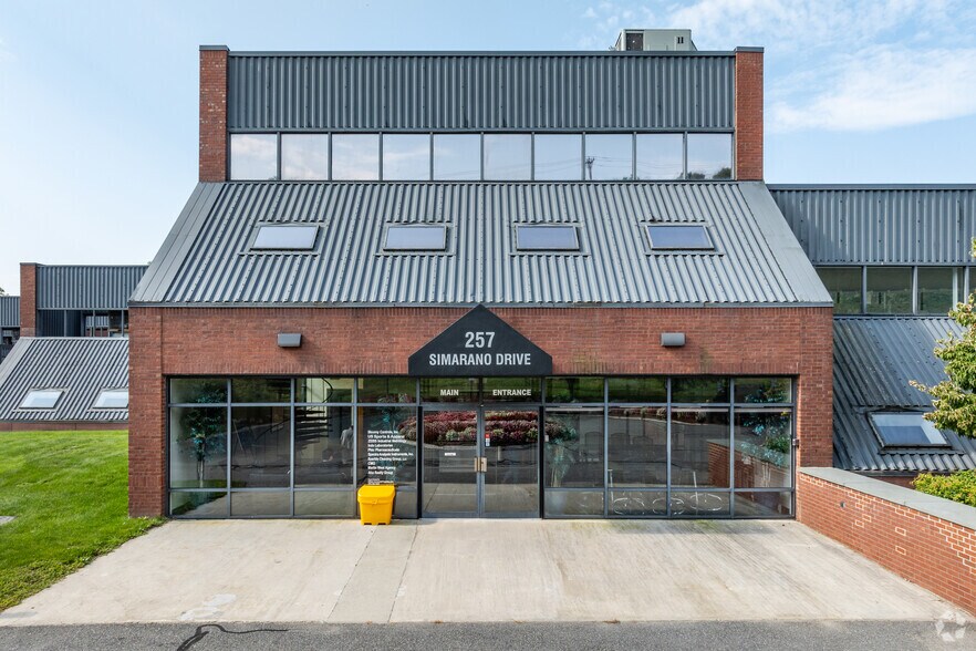 257 Simarano Dr, Marlborough, MA for lease - Building Photo - Image 3 of 11