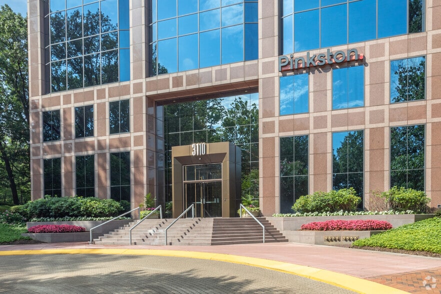 3110 Fairview Park Dr, Falls Church, VA for lease - Building Photo - Image 2 of 8