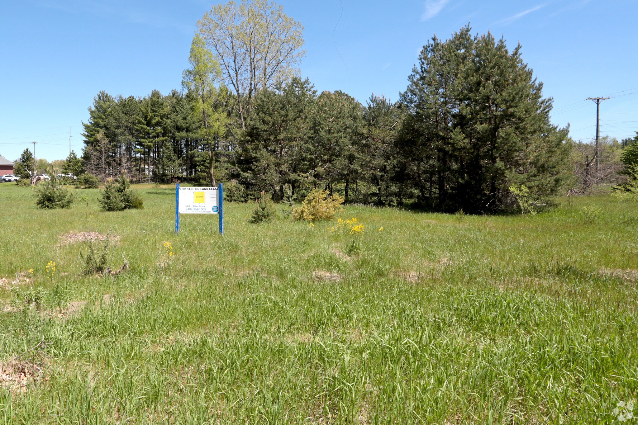 560 Milford Rd, Highland, MI for sale Primary Photo- Image 1 of 1