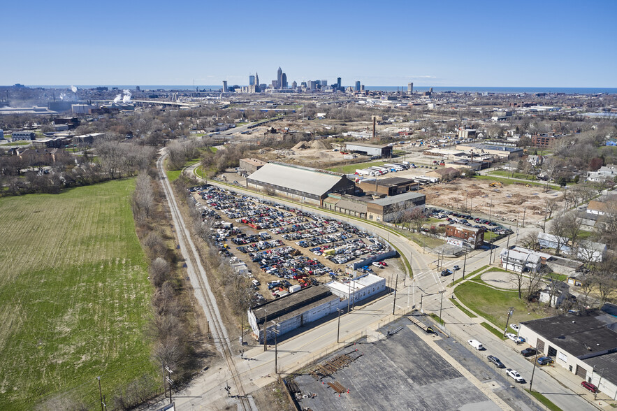 3210 E 65th St, Cleveland, OH for sale - Building Photo - Image 1 of 8