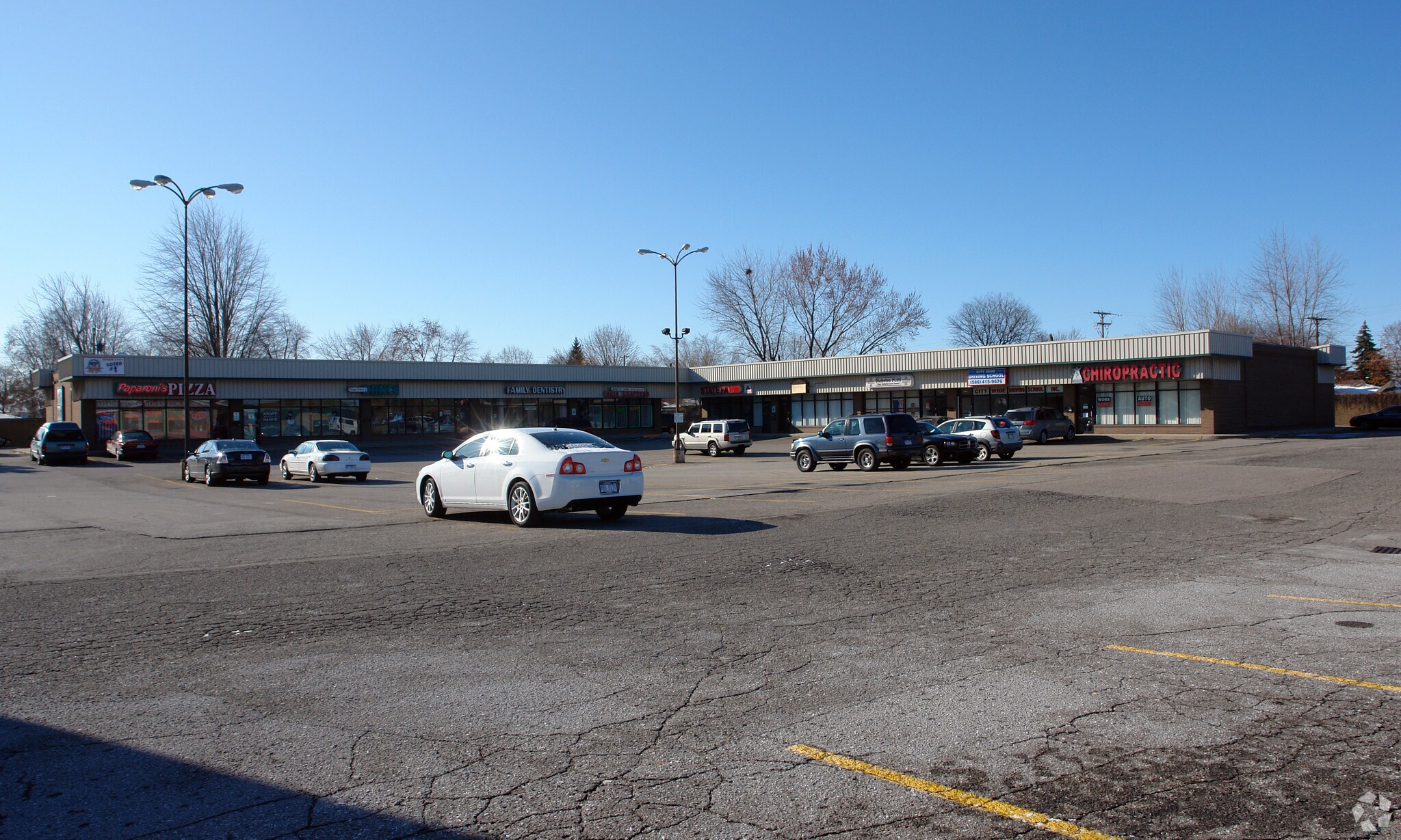 32801-32901 Hayes Rd, Warren, MI for sale Primary Photo- Image 1 of 1