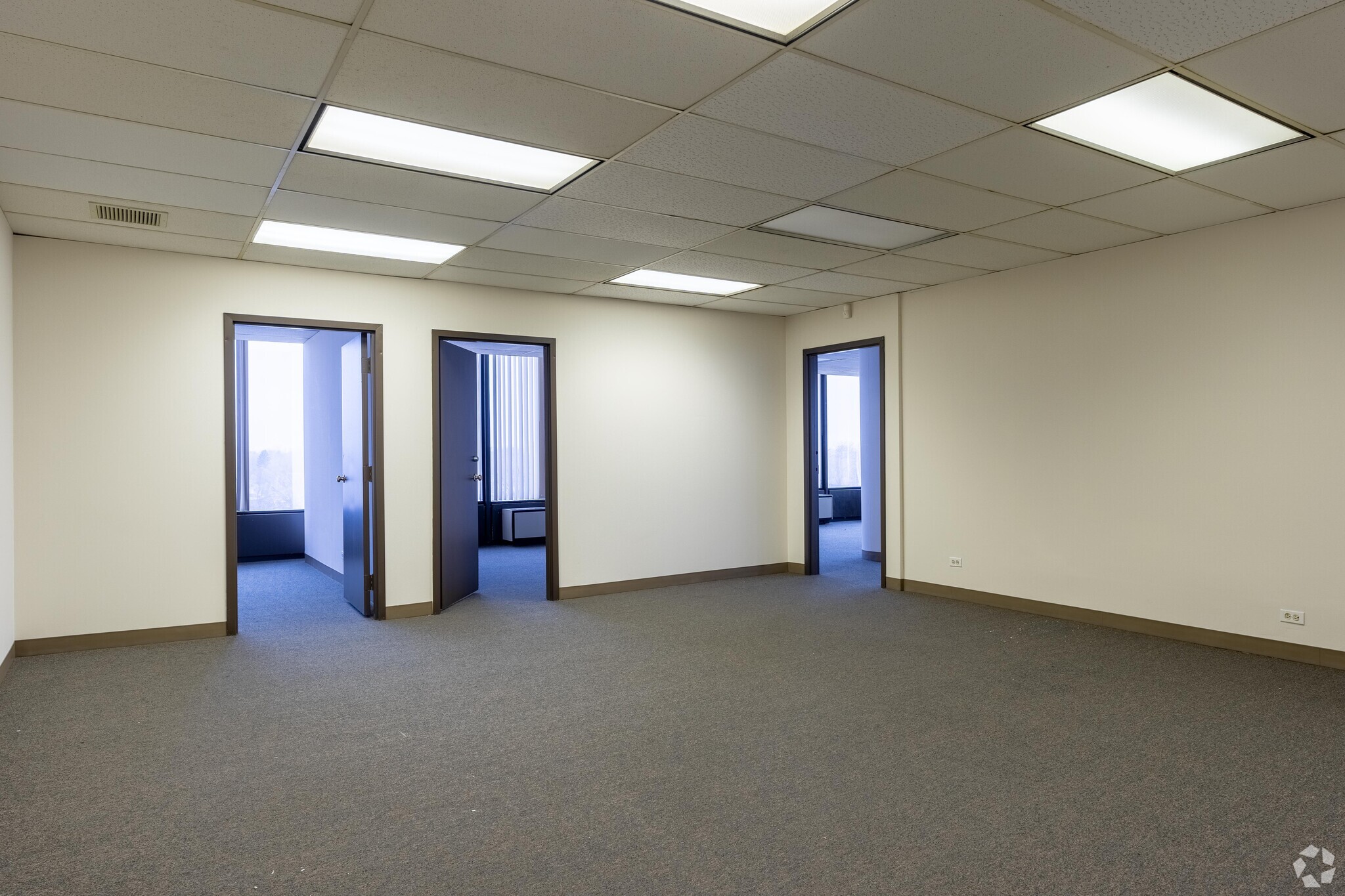 1701 S 1st Ave, Maywood, IL for lease Interior Photo- Image 1 of 2