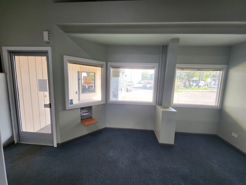 909 Kapahulu Ave, Honolulu, HI for lease - Building Photo - Image 3 of 13