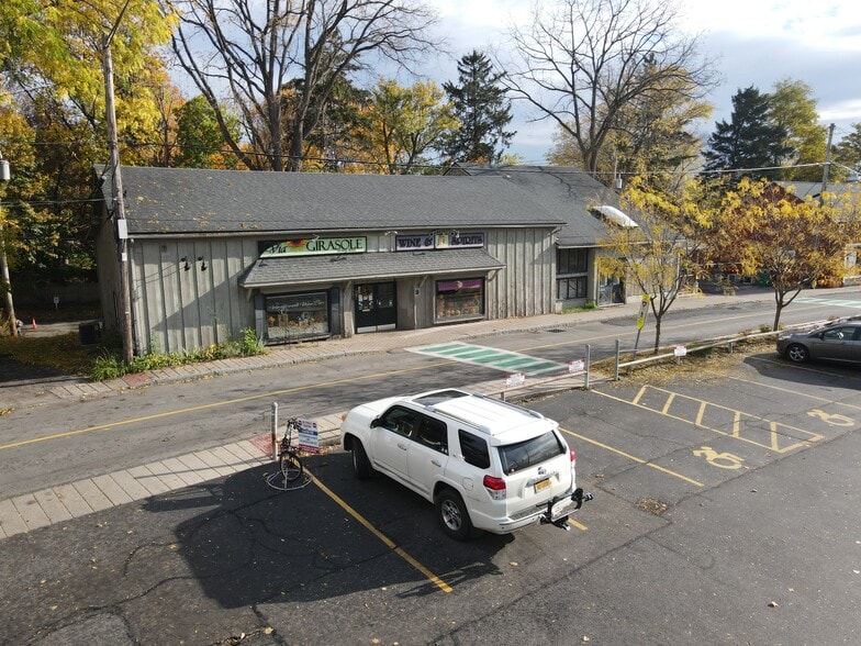 3 Schoen Pl, Pittsford, NY for sale - Primary Photo - Image 1 of 1