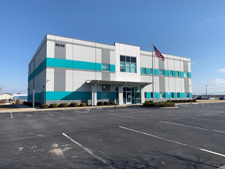8930 Motorsports Way, Brownsburg, IN for sale - Primary Photo - Image 1 of 1