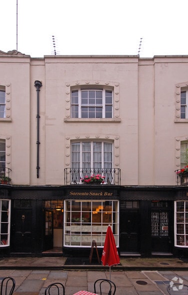 8 Woburn Walk, London for lease - Primary Photo - Image 1 of 3