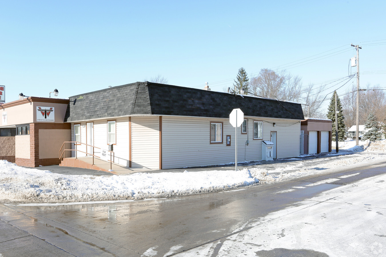 4100 W Walton Blvd, Waterford, MI 48329 | LoopNet