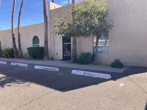 2530 S Rural Rd, Tempe, AZ for lease Building Photo- Image 2 of 13