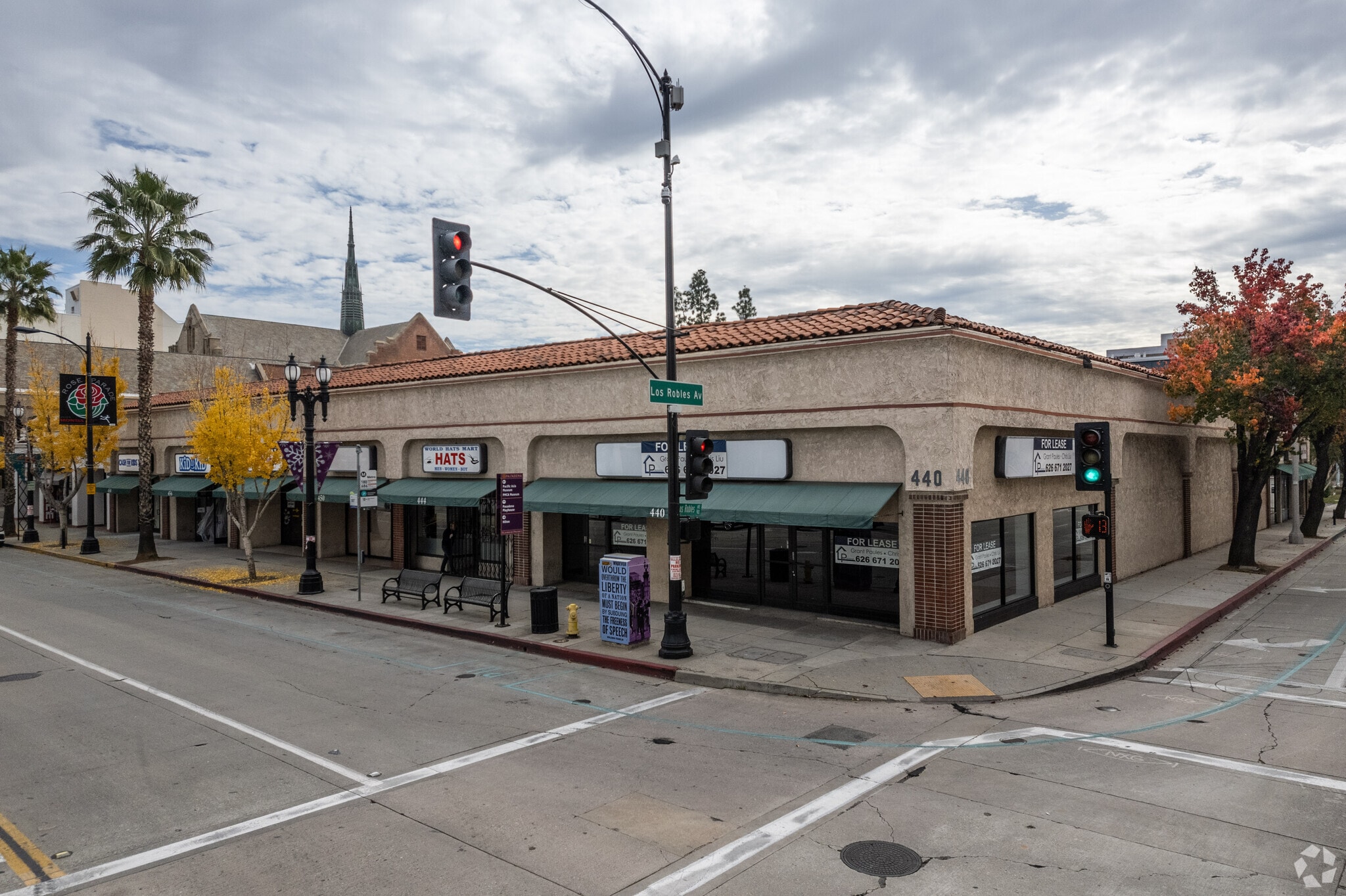 440-458 E Colorado Blvd, Pasadena, CA for lease Primary Photo- Image 1 of 5