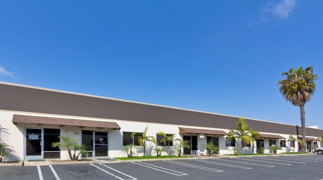 7611 Slater Ave, Huntington Beach, CA for lease - Building Photo - Image 1 of 4