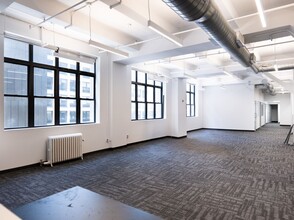 229 W 28th St, New York, NY for lease Building Photo- Image 2 of 7