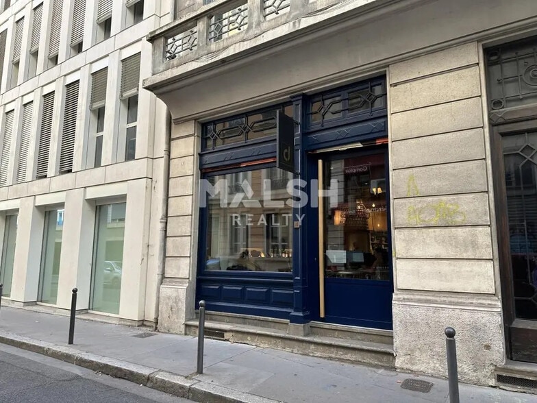 Retail in Lyon for lease - Building Photo - Image 1 of 5