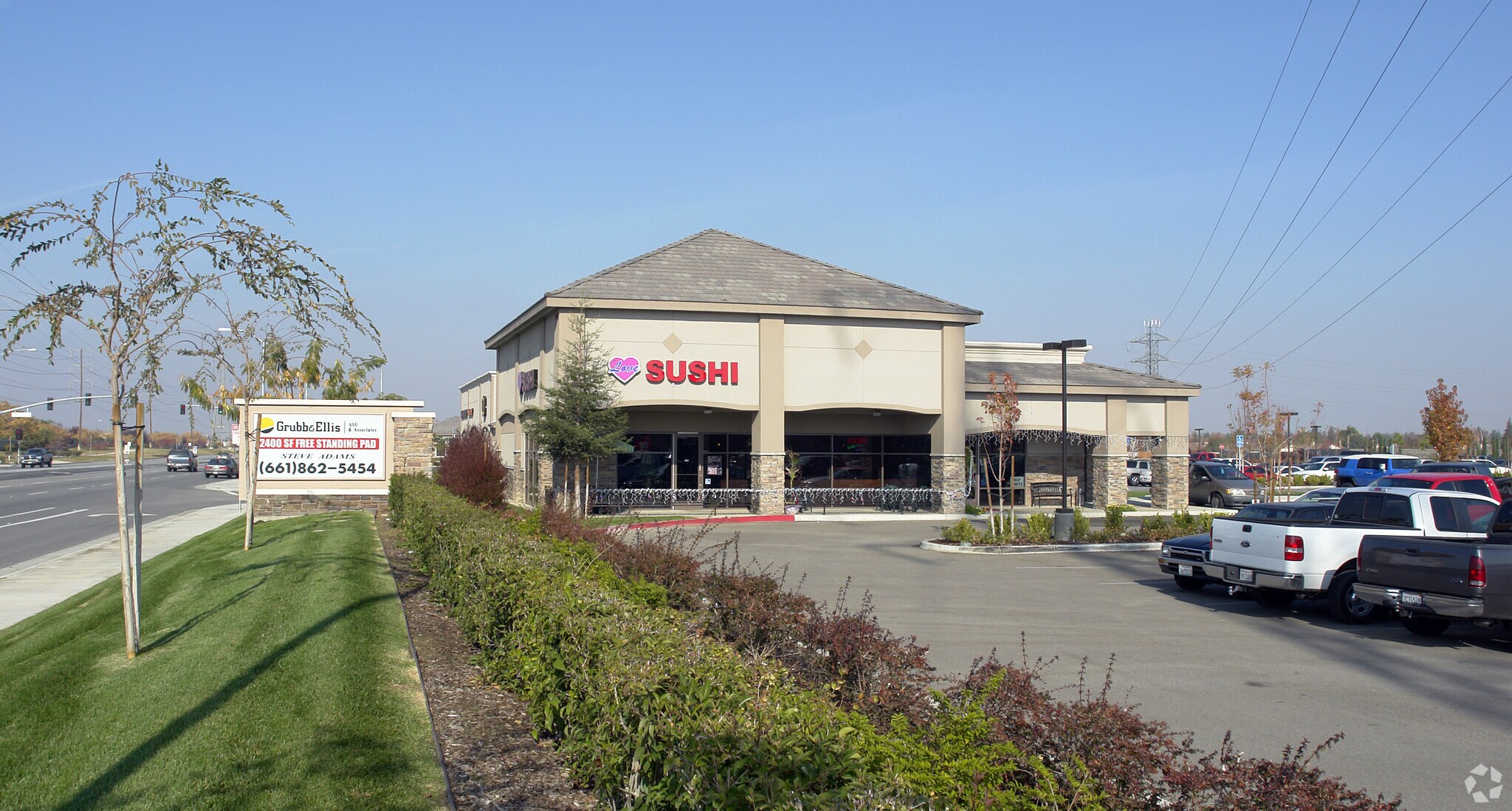 4180 Coffee Rd, Bakersfield, CA 93308 Coffee at Riverlakes Shopping