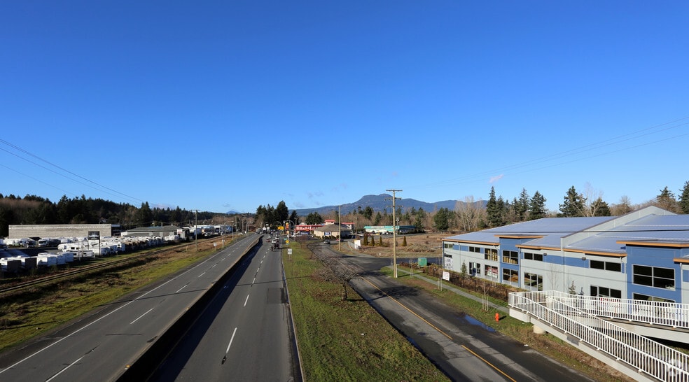 5301 Chaster Rd, Duncan, BC for lease - Building Photo - Image 2 of 5