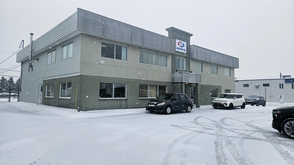 550 Rue Adanac, Québec, QC for lease - Building Photo - Image 1 of 5