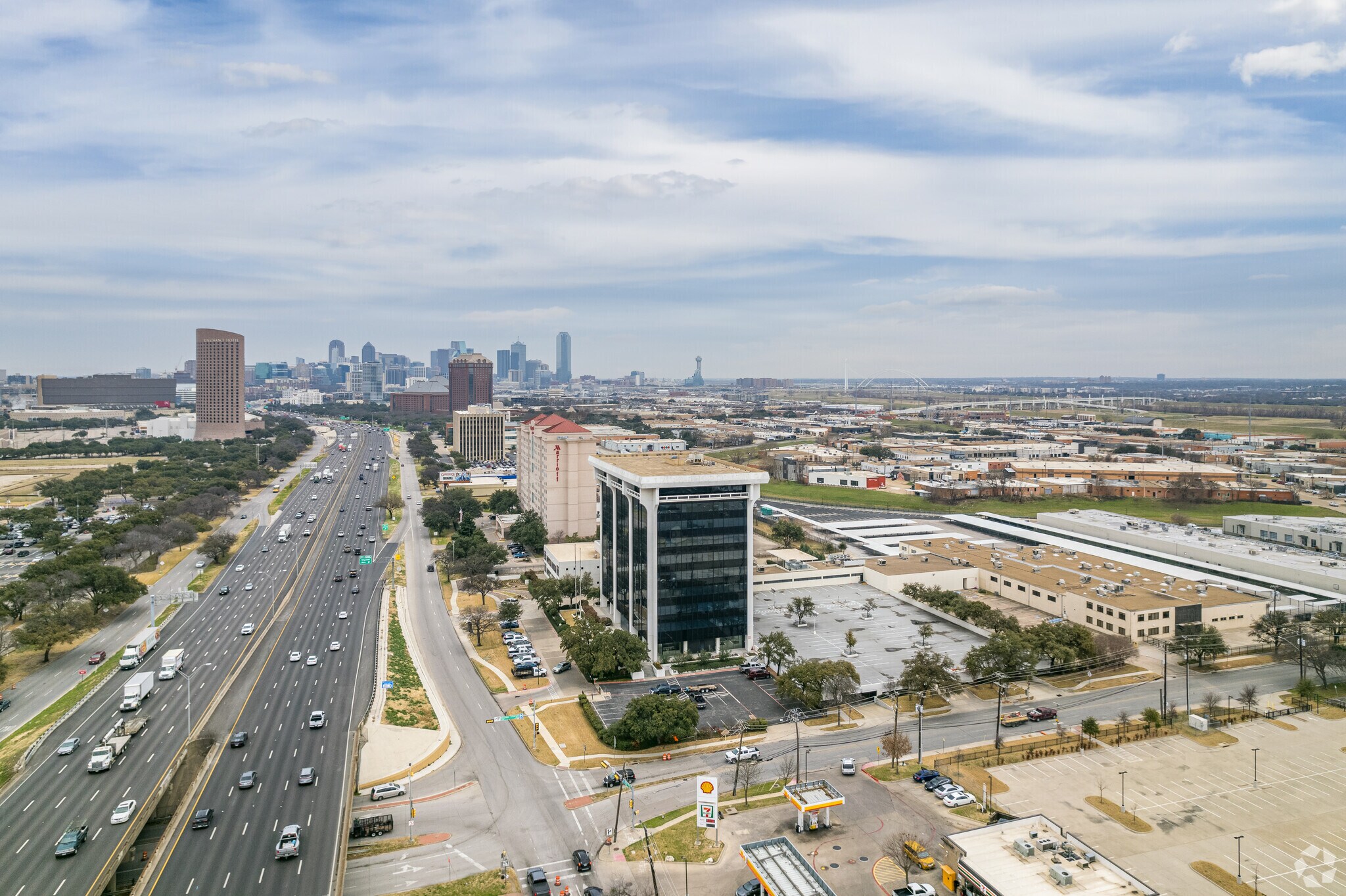 2200 Stemmons Fwy Dallas Tx 75207 2525 N Stemmons Fwy, Dallas, TX 75207 - 2525 Stemmons Fwy | LoopNet