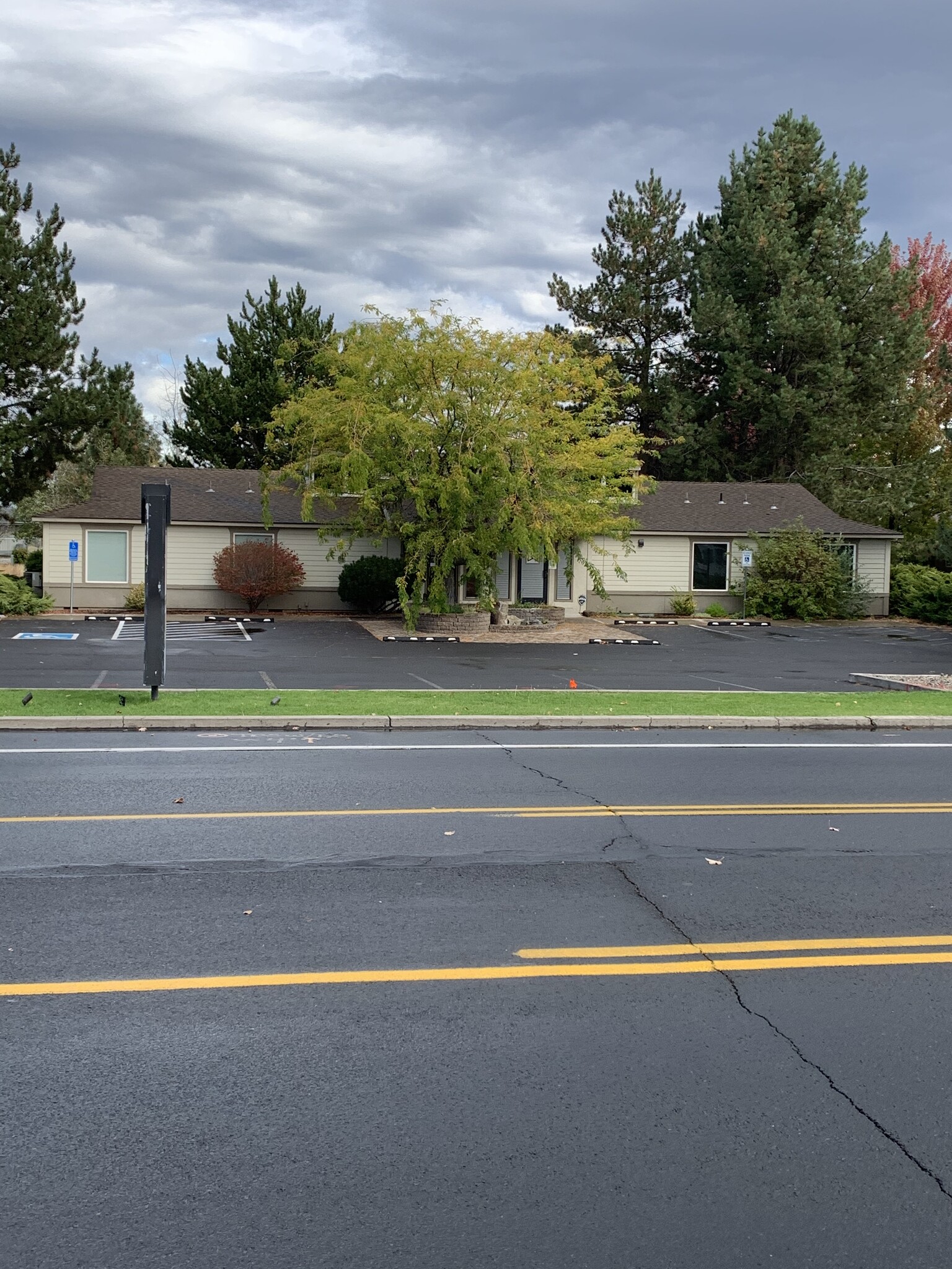 2100 NE Neff Rd, Bend, OR for sale Primary Photo- Image 1 of 1