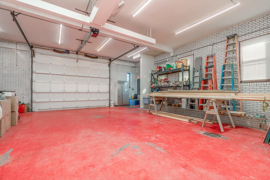 6970 Olive Blvd, University City, MO for sale - Building Photo - Image 3 of 5