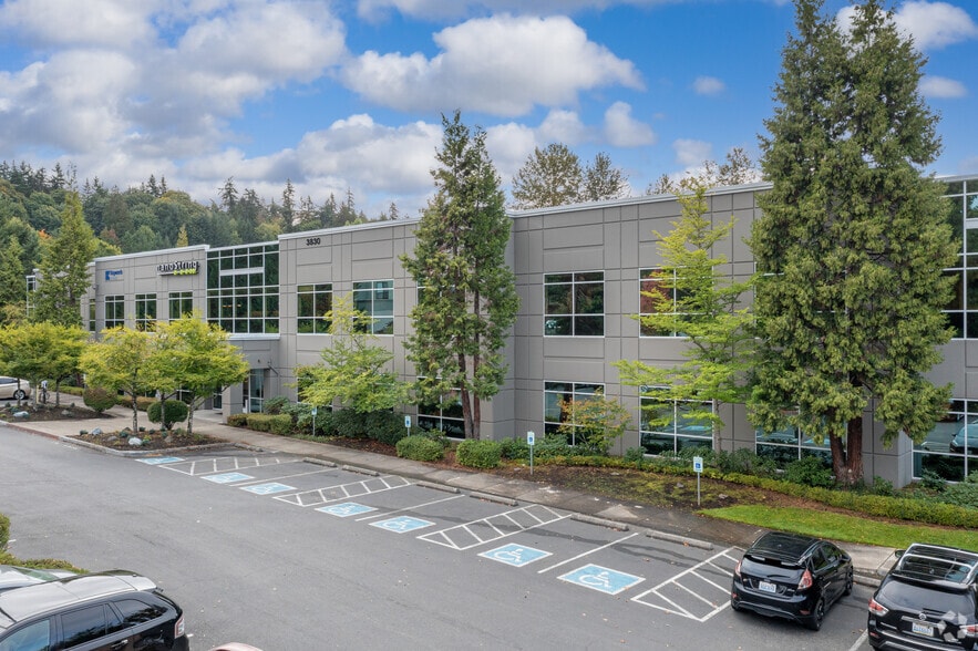 3830 Monte Villa Pky, Bothell, WA for lease - Building Photo - Image 1 of 4