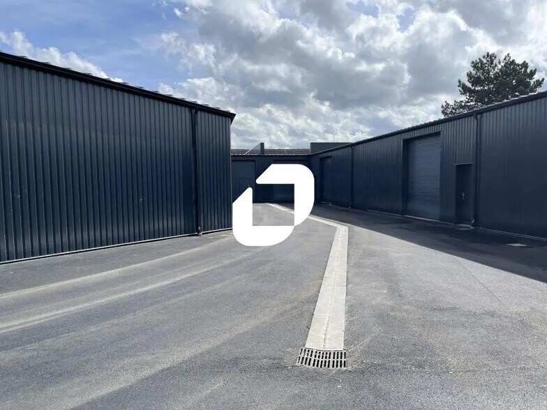 Flex in Wingles for lease - Building Photo - Image 1 of 4