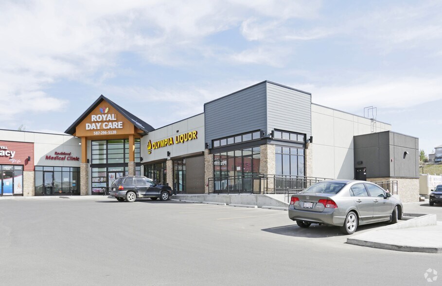 500 Royal Oak Dr NW, Calgary, AB for sale - Building Photo - Image 2 of 10