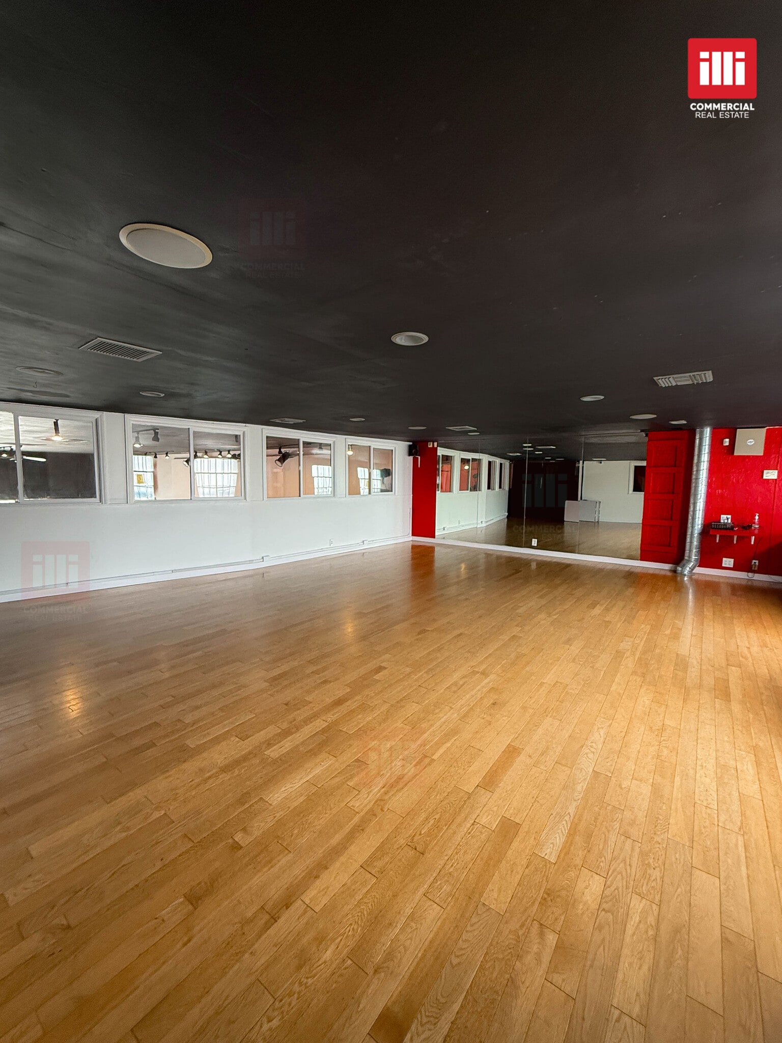 14257-14267 Ventura Blvd, Sherman Oaks, CA for lease Interior Photo- Image 1 of 9