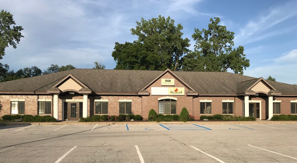 1230 Ruston Pass, Fort Wayne, IN for sale - Building Photo - Image 1 of 1