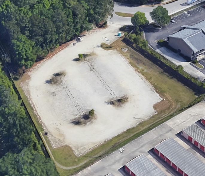 7421 N Forest Dr, North Charleston, SC for lease - Building Photo - Image 2 of 2