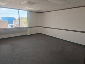5862 Cromo Dr, El Paso, TX for lease Interior Photo- Image 2 of 14