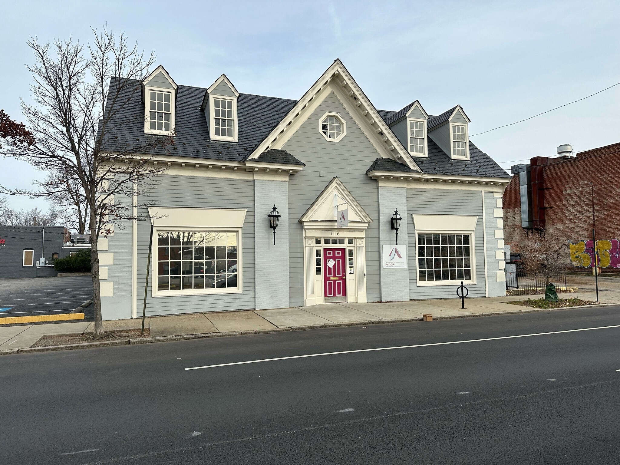 1118 W Main St, Richmond, VA for sale Primary Photo- Image 1 of 1