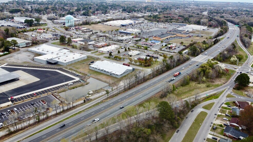 2615 Elmhurst Ln, Portsmouth, VA for lease - Building Photo - Image 3 of 13