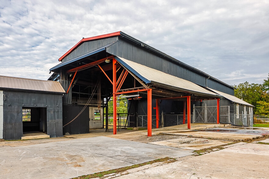 738 W Walnut St, Johnson City, TN for sale - Building Photo - Image 3 of 6