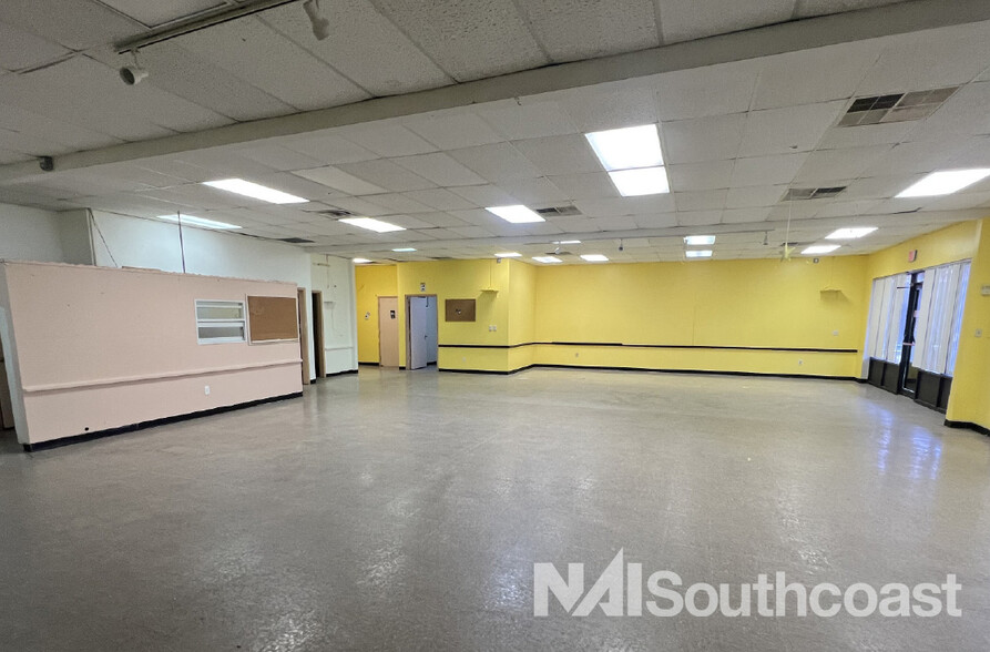 10000-10040 SE US-1 Hwy, Port Saint Lucie, FL for lease - Interior Photo - Image 2 of 4