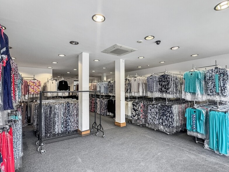 22-26 Nelson St, London for lease - Building Photo - Image 3 of 10