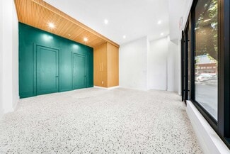 More details for 37-29 32nd St, Long Island City, NY - Multifamily for Sale