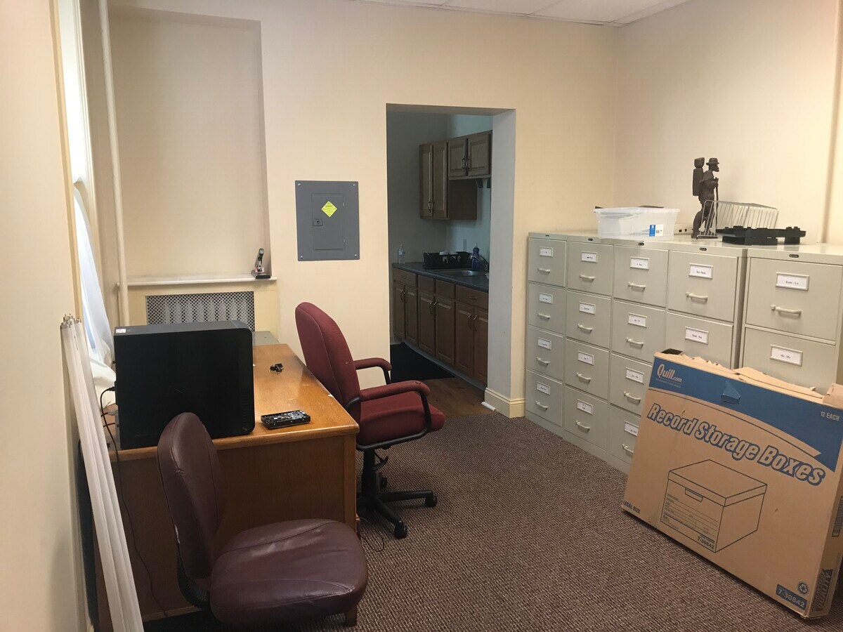 524 Walnut St, Reading, PA 19601