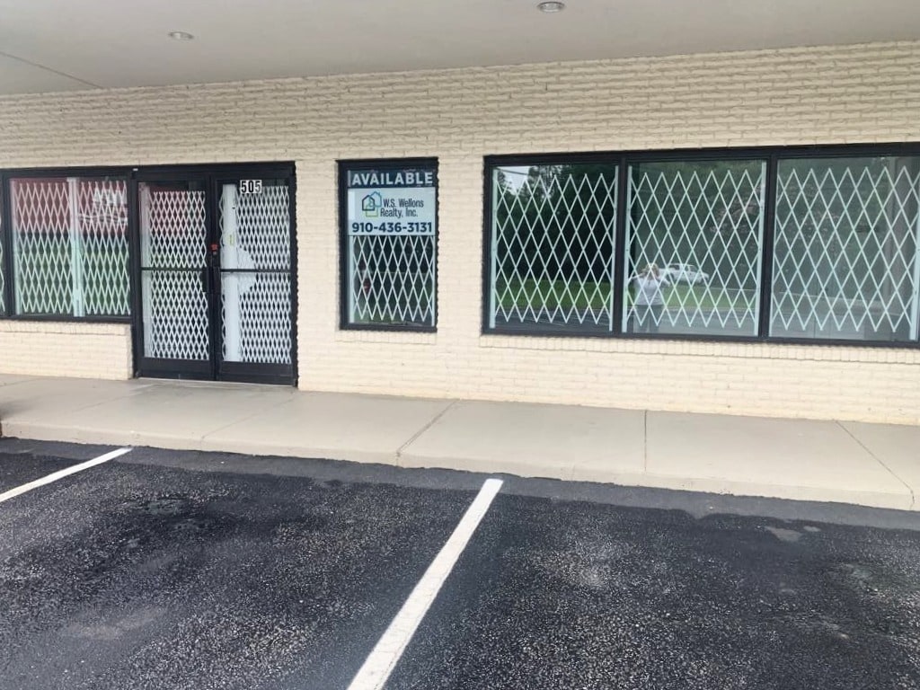 501-517 Lillington Hwy, Spring Lake, NC for lease Building Photo- Image 1 of 3