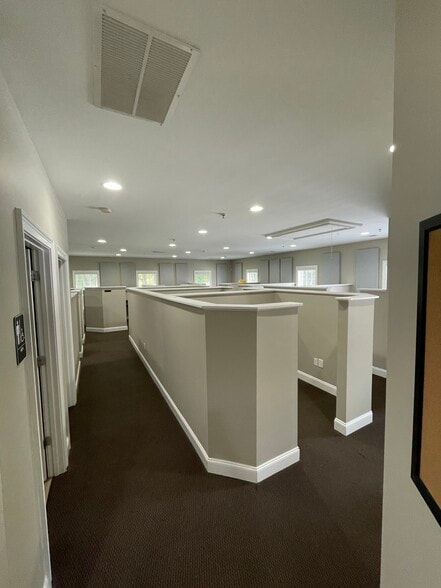 3380 Trickum Rd, Woodstock, GA for lease - Interior Photo - Image 2 of 12