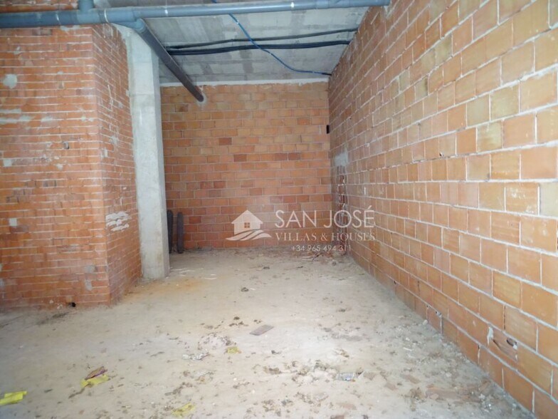 Retail in Aspe for sale - Building Photo - Image 3 of 8